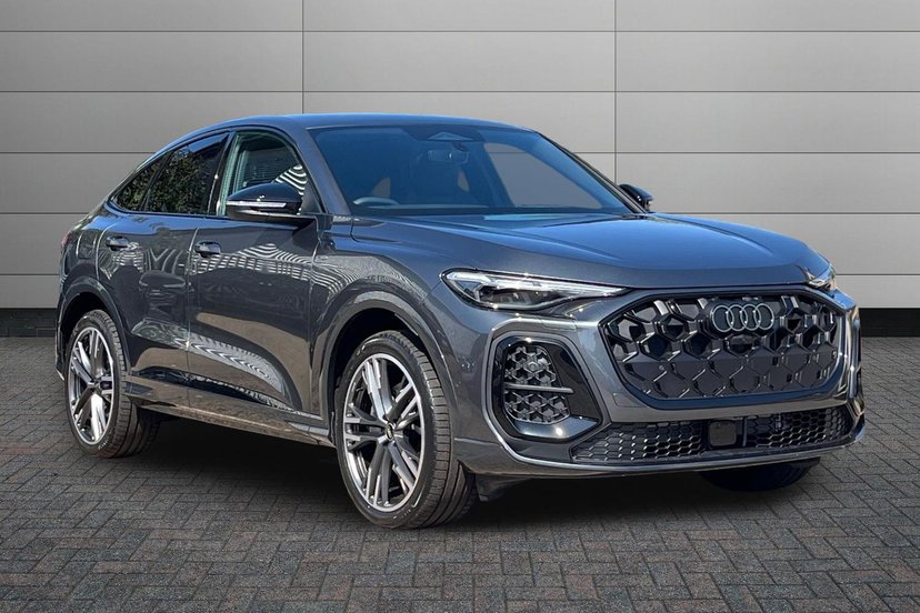 Audi Q5 listing photo