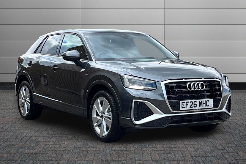 Audi Q2 listing photo