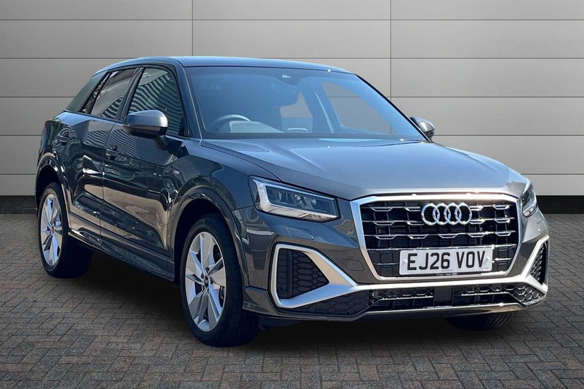 Audi Q2 listing photo