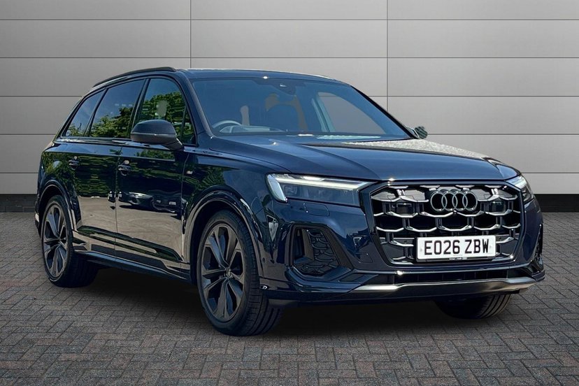 Audi Q7 listing photo