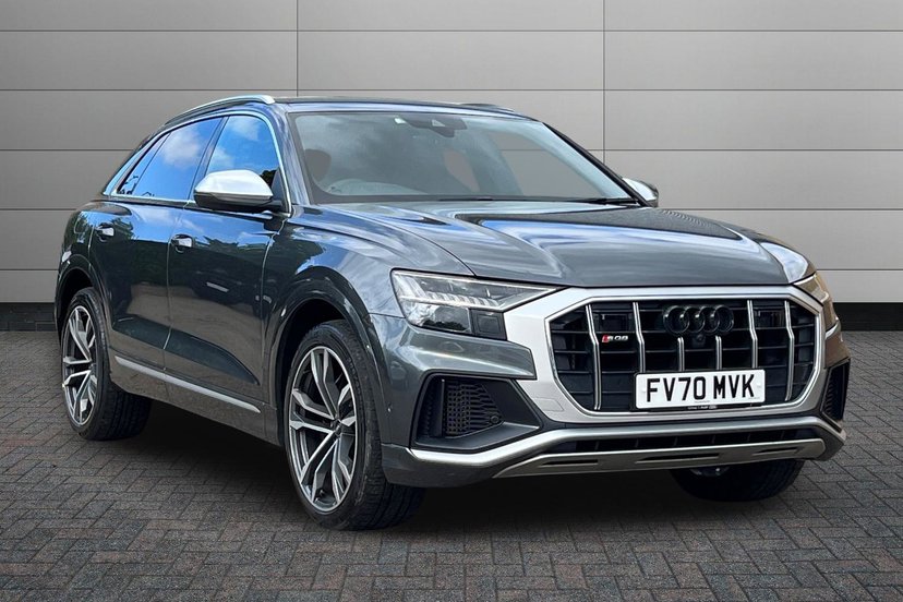 Audi SQ8 listing photo
