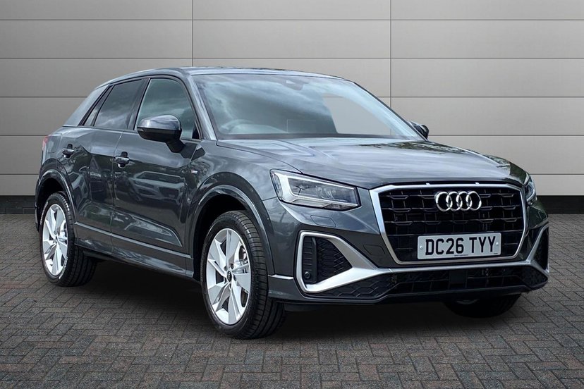Audi Q2 listing photo