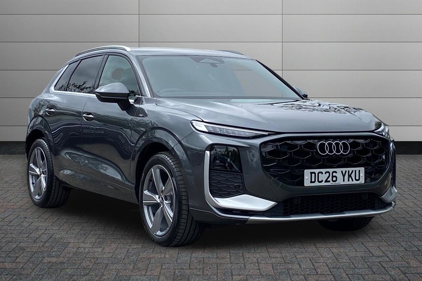 Audi Q3 listing photo