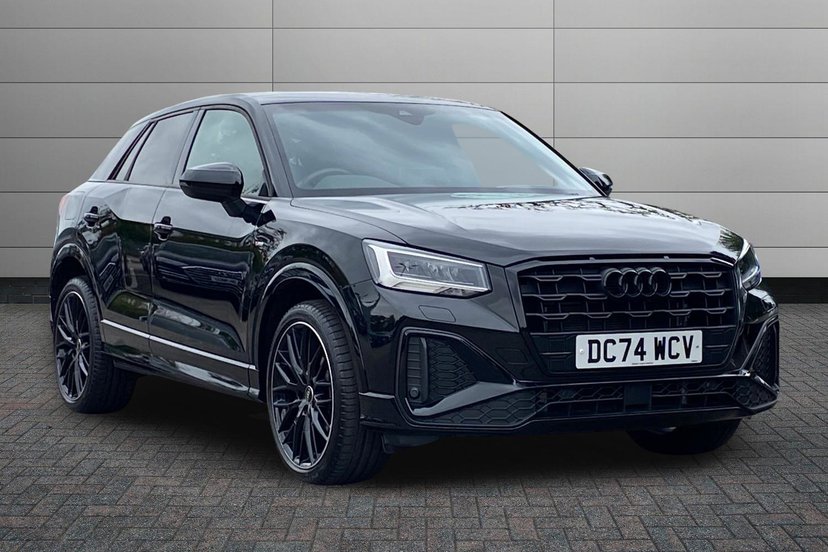 Audi Q2 listing photo