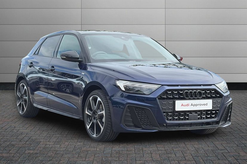 Audi A1 listing photo
