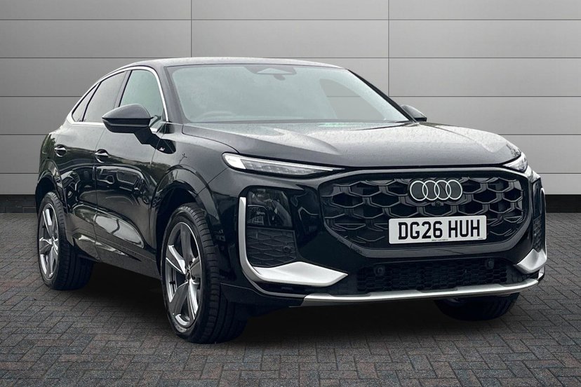Audi Q3 listing photo