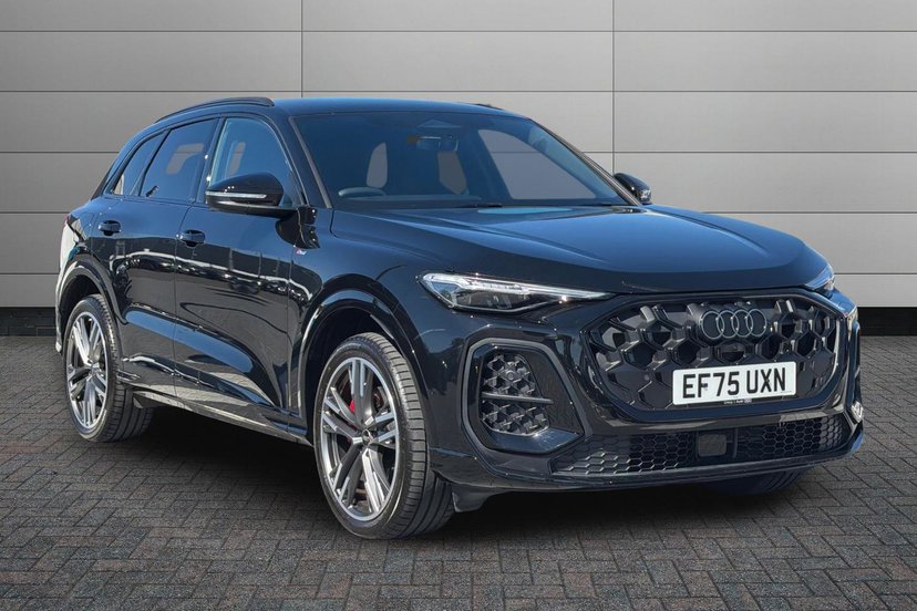 Audi Q5 listing photo