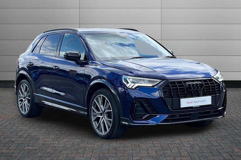 Audi Q3 listing photo