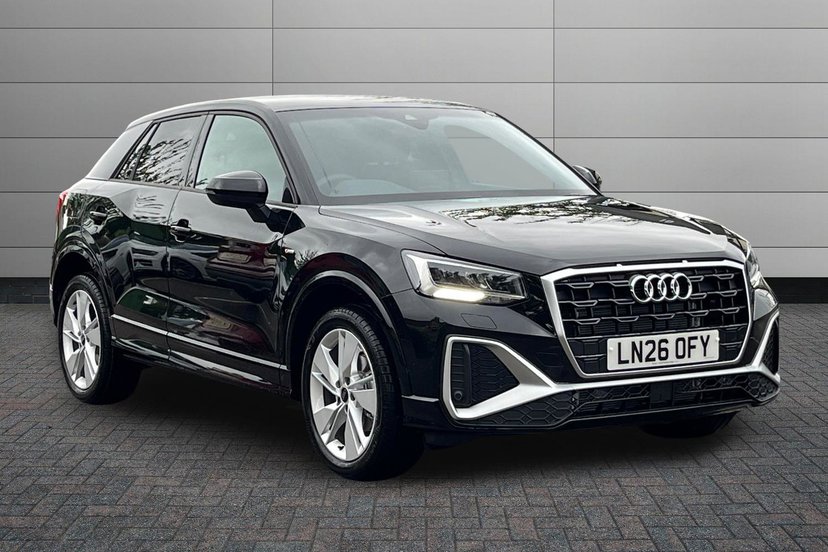 Audi Q2 listing photo