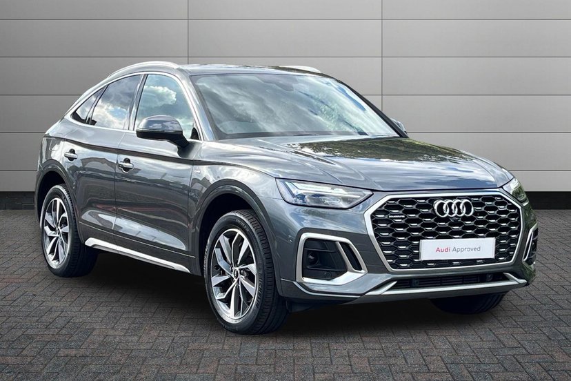 Audi Q5 listing photo