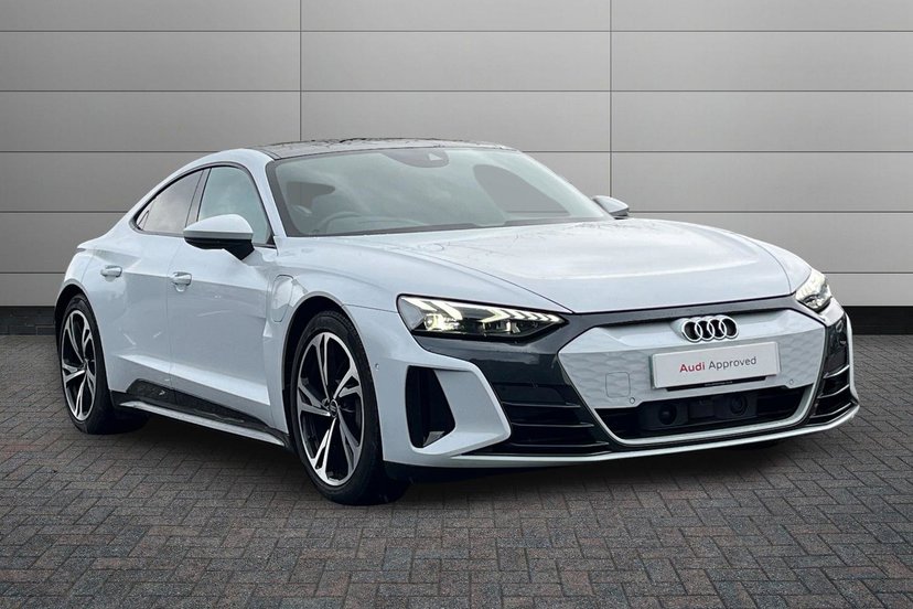 Audi e-tron GT listing photo