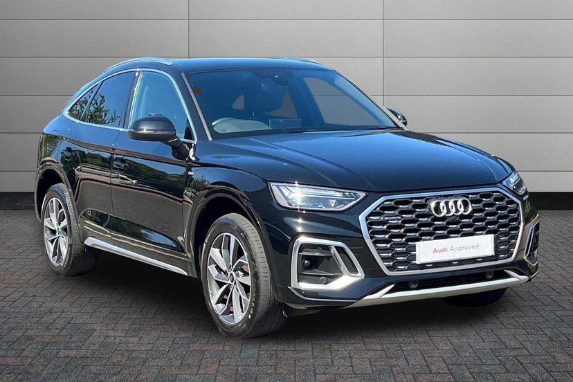 Audi Q5 listing photo