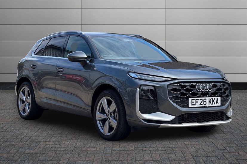 Audi Q3 listing photo