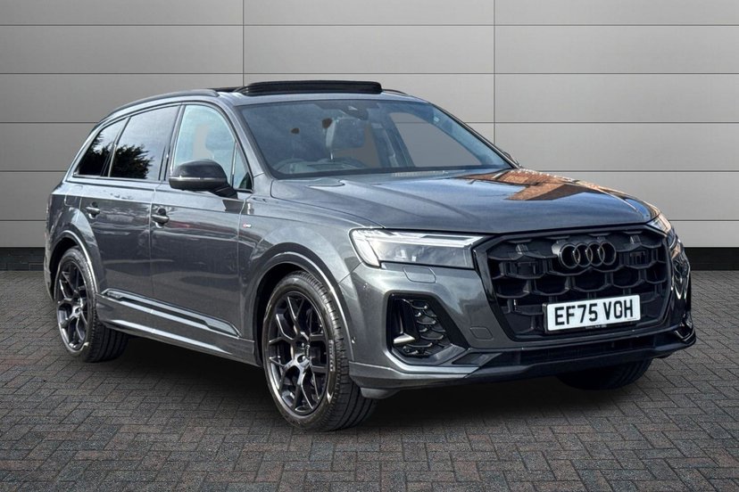 Audi Q7 listing photo
