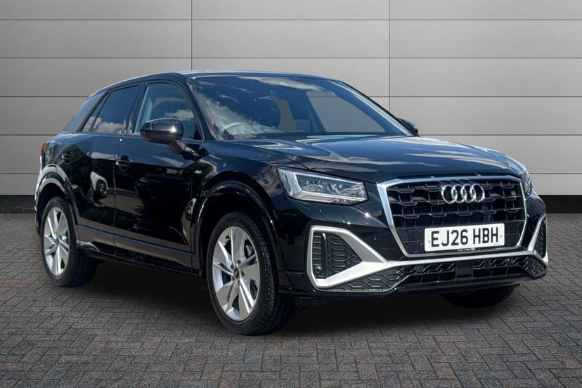 Audi Q2 listing photo