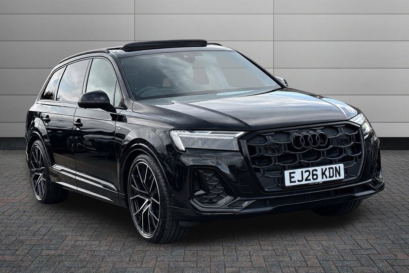 Audi Q7 listing photo