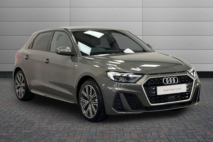 Audi A1 listing photo