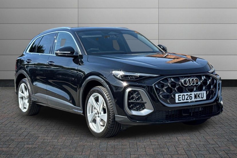 Audi Q5 listing photo