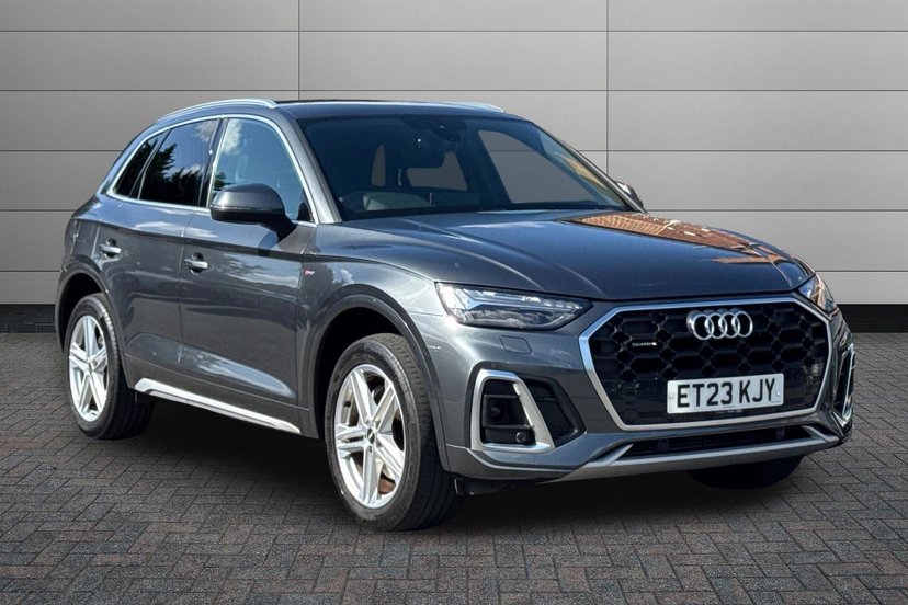 Audi Q5 listing photo