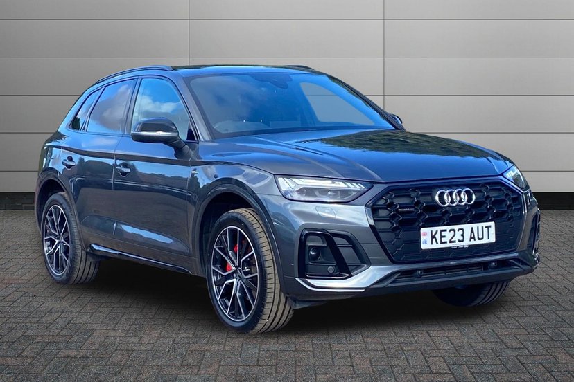 Audi Q5 listing photo