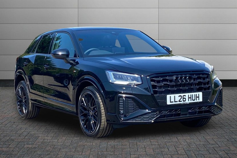 Audi Q2 listing photo