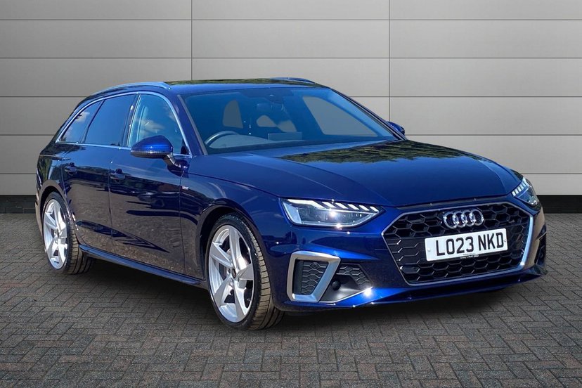 Audi A4 Avant listing photo