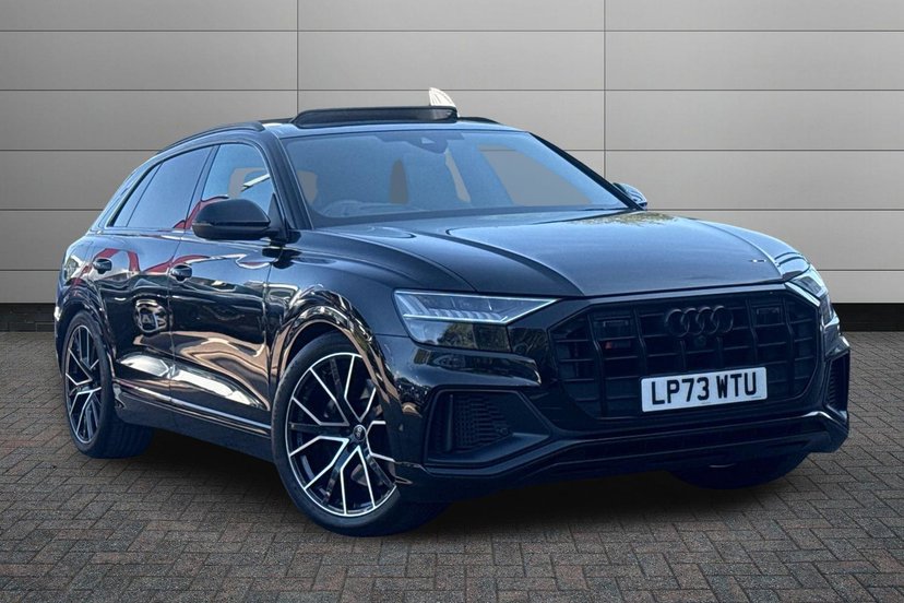 Audi SQ8 listing photo
