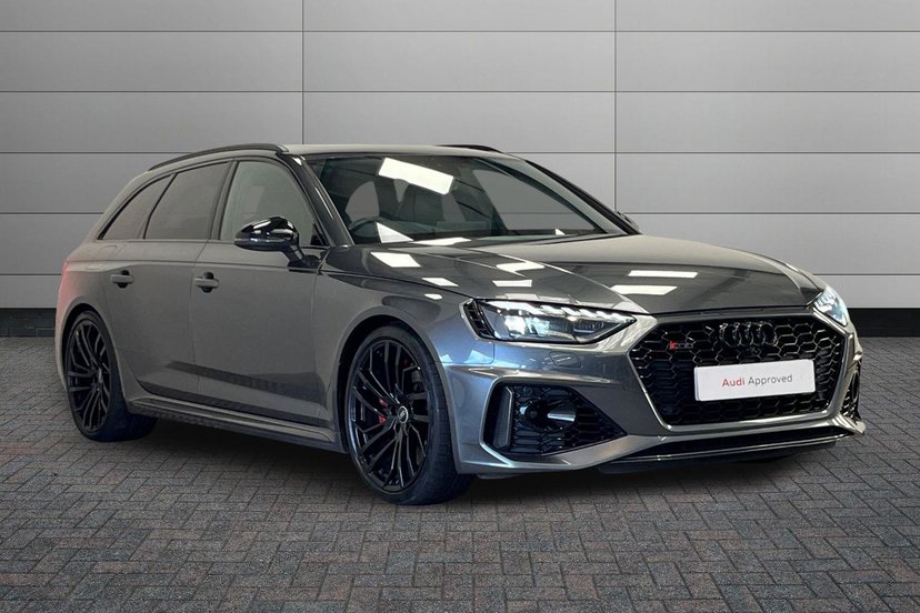 Audi RS4 Avant listing photo