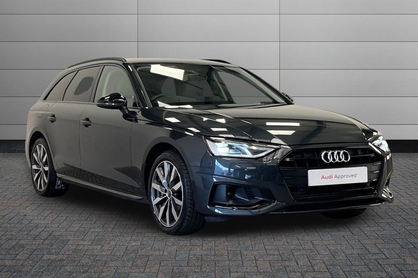 Audi A4 Avant listing photo