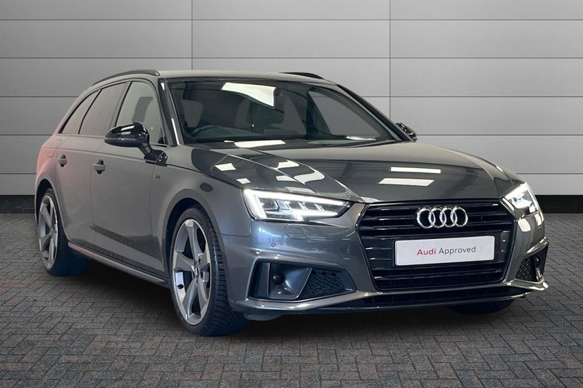 Audi A4 Avant listing photo