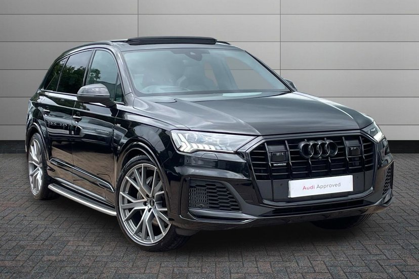 Audi Q7 listing photo