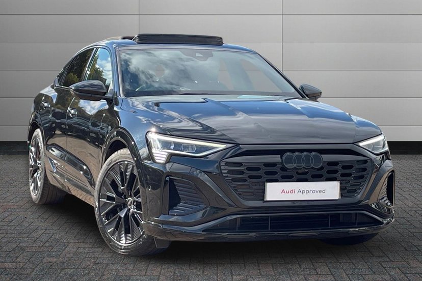 Audi Q8 E-tron listing photo