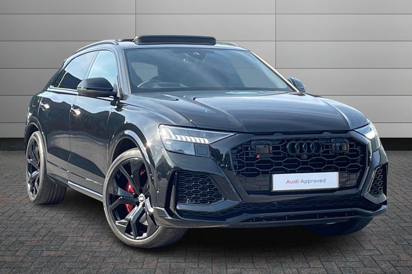 2022 AUDI RS Q8