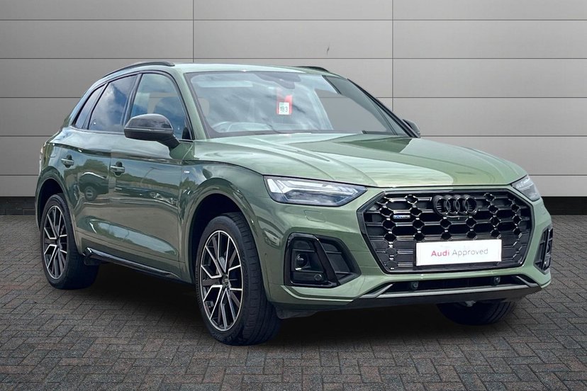 Audi Q5 listing photo