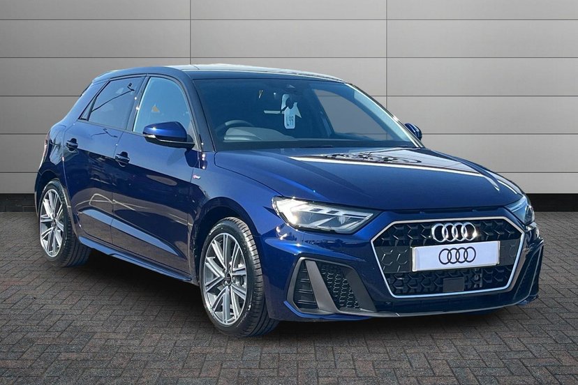 Audi A1 listing photo