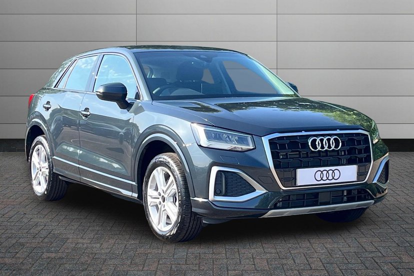 Audi Q2 listing photo
