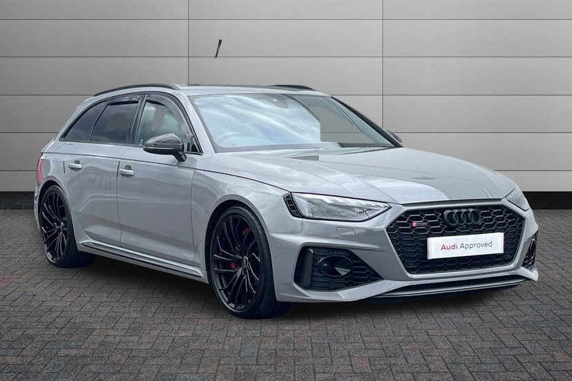 Audi RS4 Avant listing photo