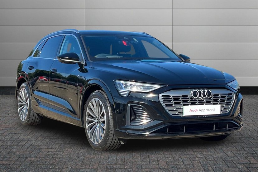 Audi Q8 E-tron listing photo