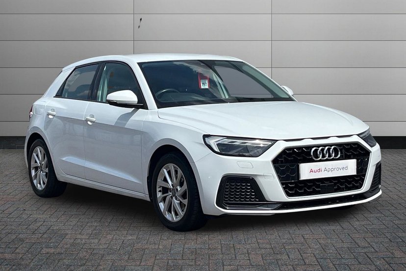 Audi A1 listing photo