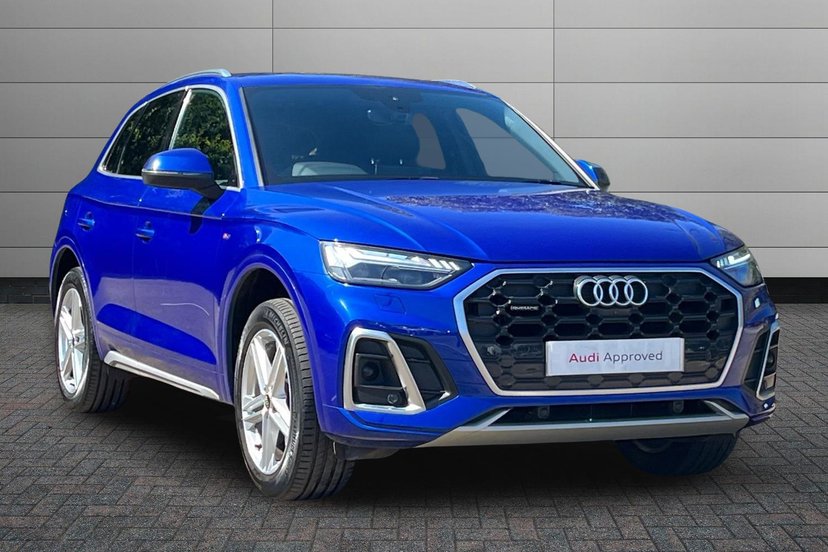 Audi Q5 listing photo
