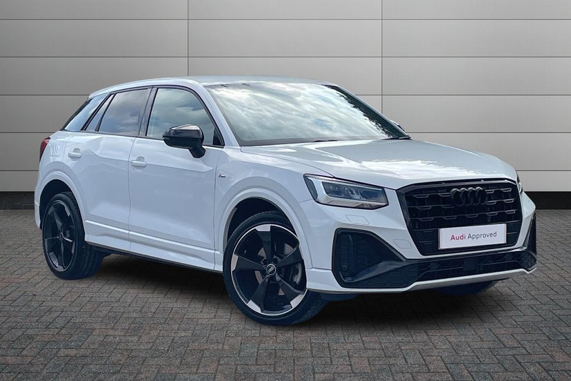 Audi Q2 listing photo
