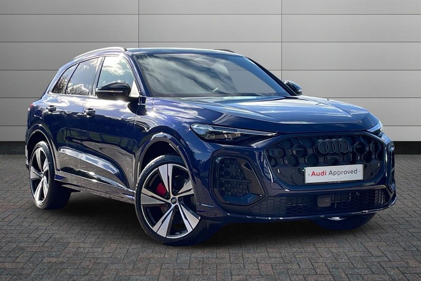 Audi Q5 listing photo