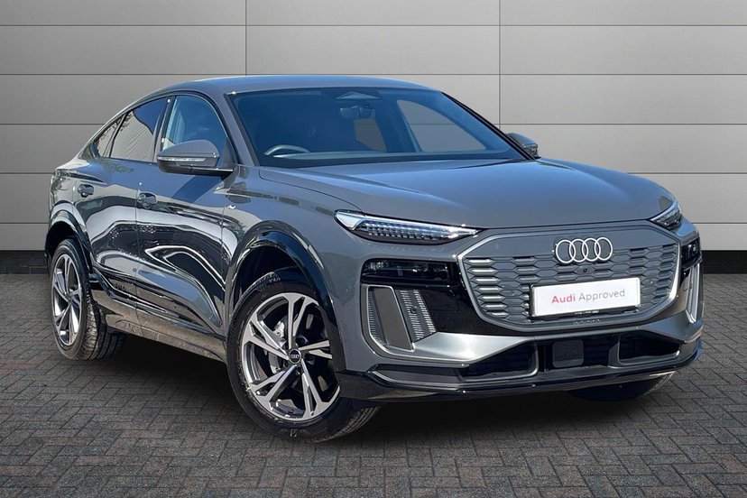 Audi Q6 e-tron listing photo