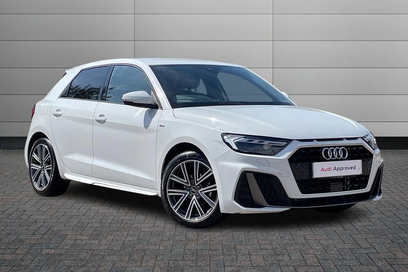 Audi A1 listing photo