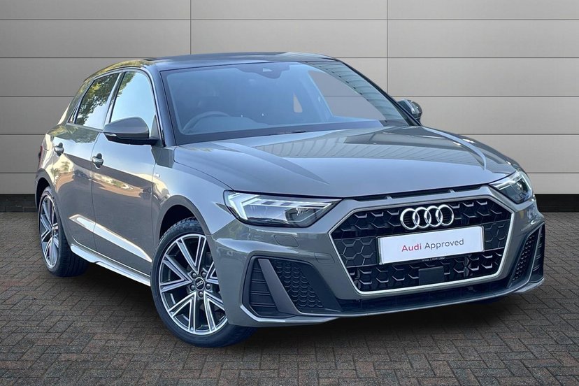 Audi A1 listing photo