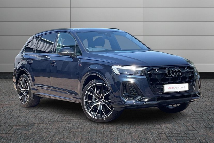 Audi Q7 listing photo