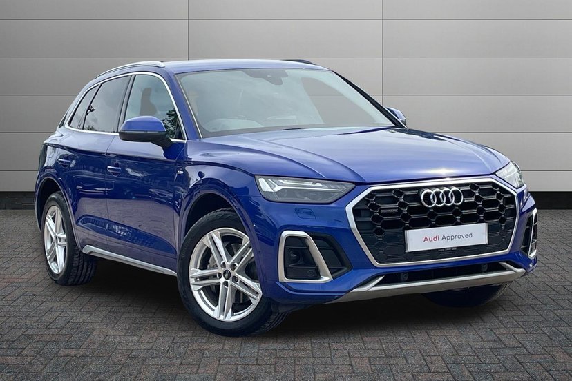 Audi Q5 listing photo