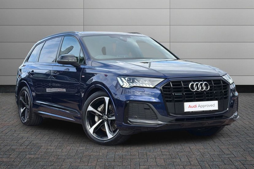 Audi Q7 listing photo