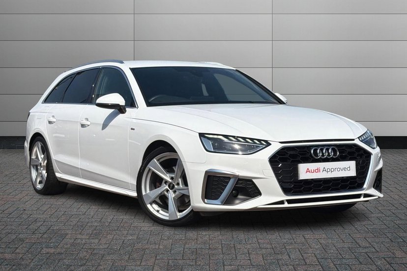 Audi A4 Avant listing photo