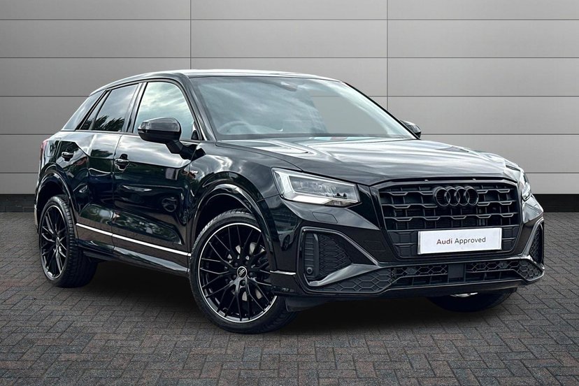 Audi Q2 listing photo